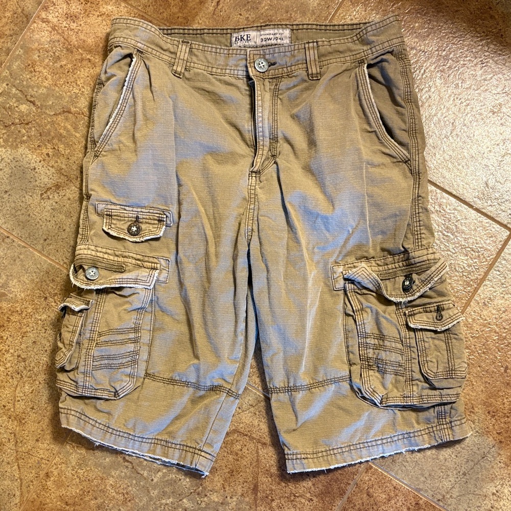BKE Men's Khaki Cargo Shorts